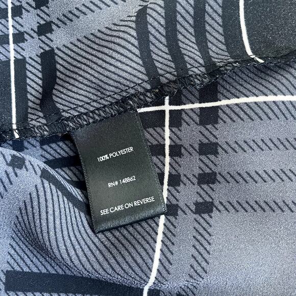 Torrid Harper Pullover Tab Sleeve Top Sz 3X - Picture 7 of 8